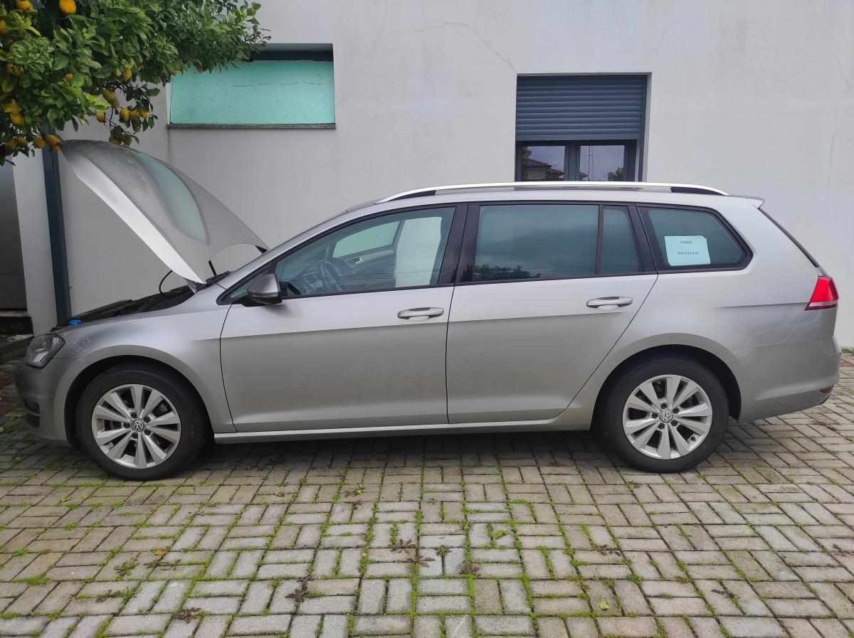 volkswagen-golf-variant-1-6-tdi-conf-2014-diesel-1598cc