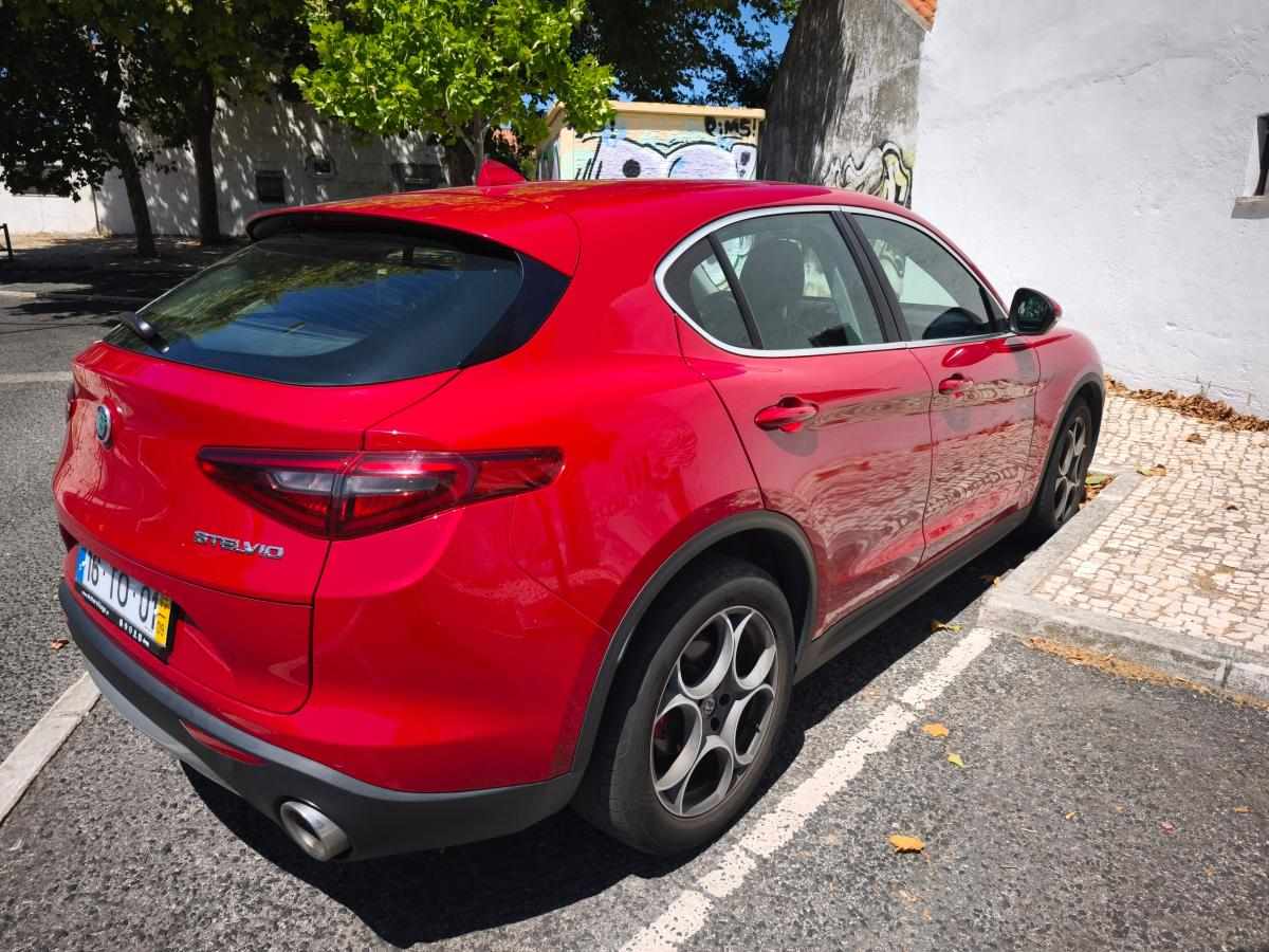 alfa-romeo-stelvio-2-2-jtdm-q4-2017-diesel-2143cc