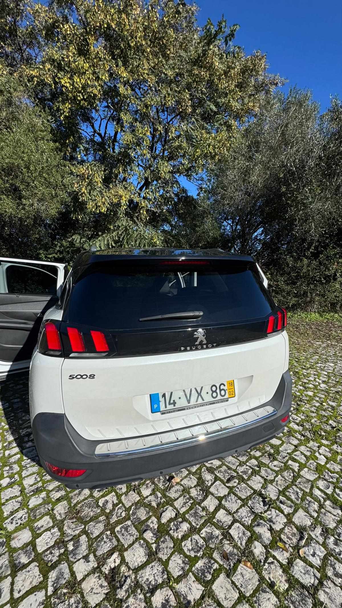 peugeot-5008-1-5-bluehdi-2018-diesel-1499cc