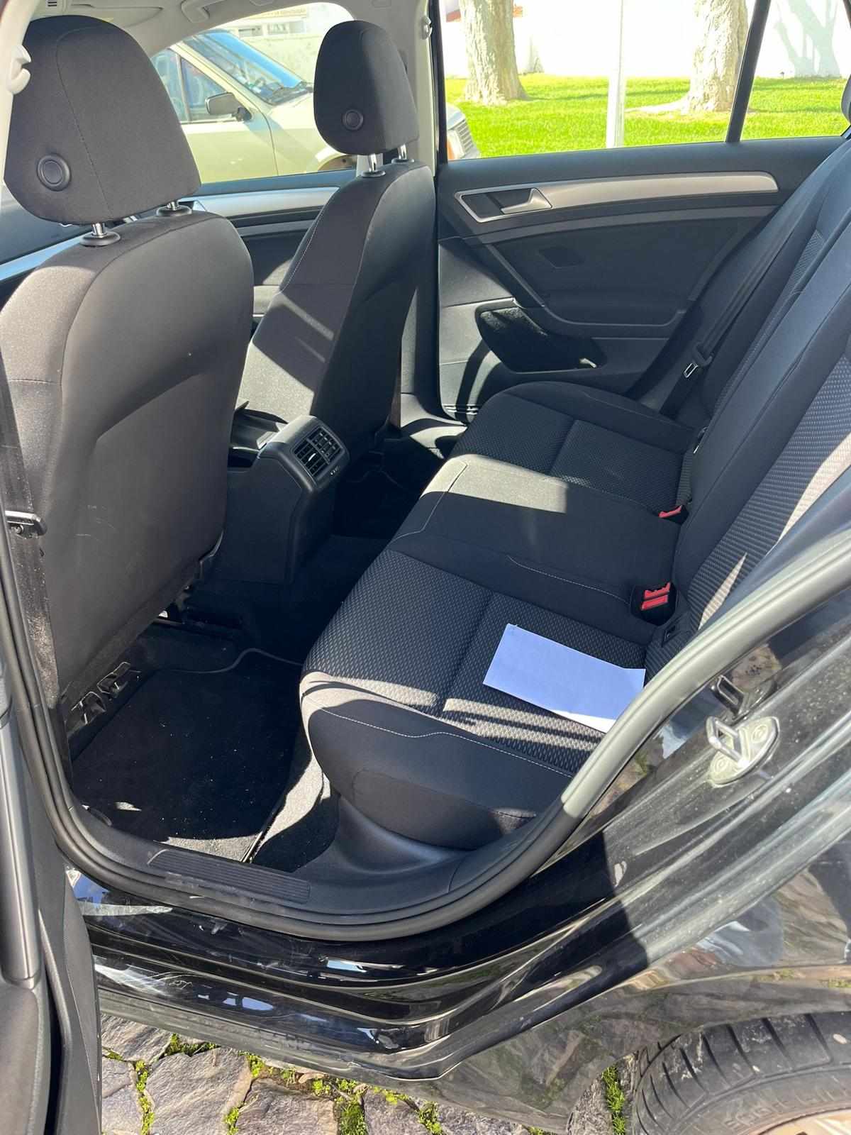 volkswagen-golf-1-6-tdi-bluemotion-2017-diesel-1598cc