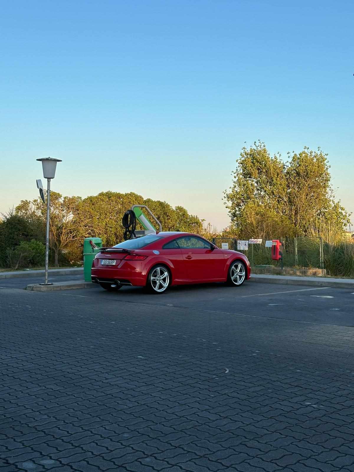 audi-tt-2-0-tfsi-2015-gasolina-1984cc