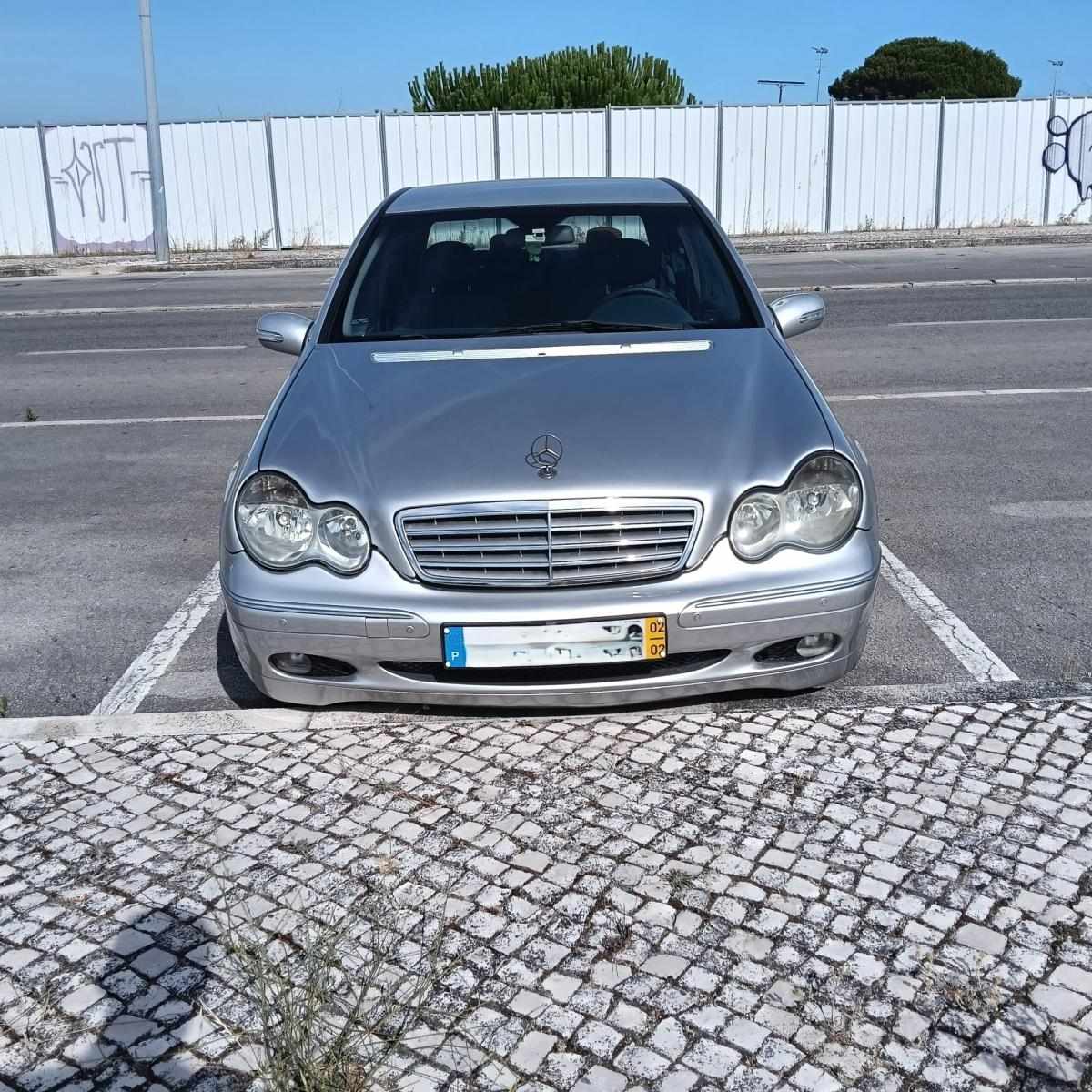 mercedes-benz-classe-c-c-220-cdi-2002-diesel-2148cc