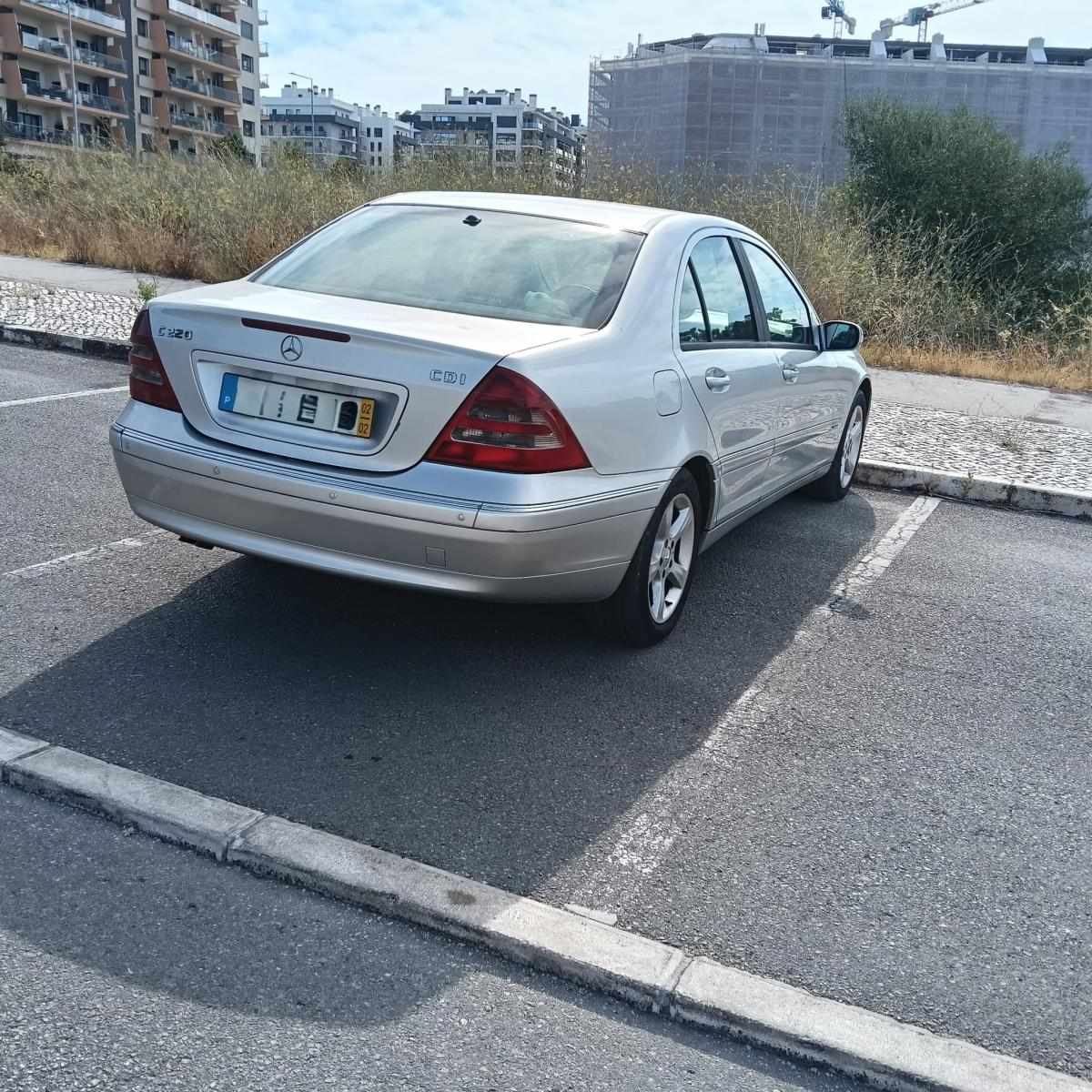 mercedes-benz-classe-c-c-220-cdi-2002-diesel-2148cc