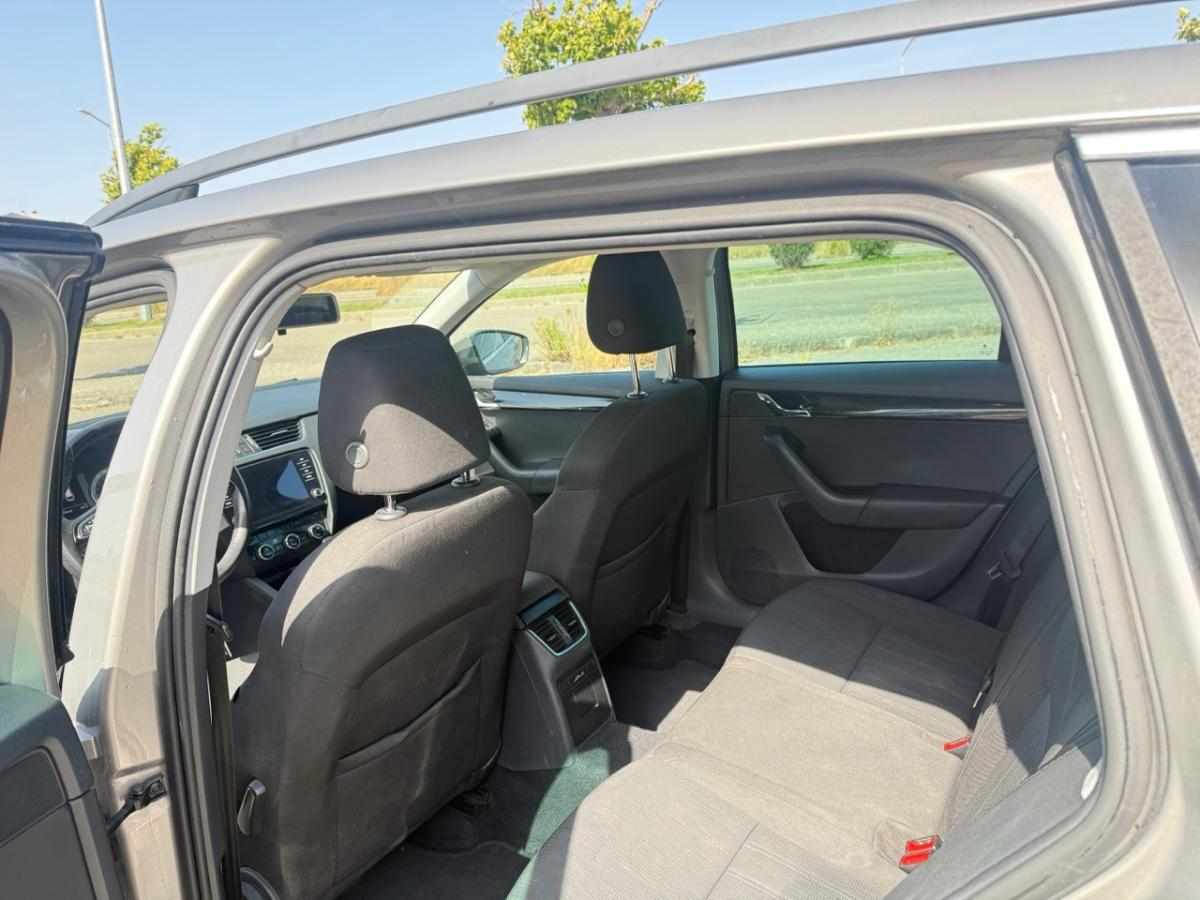 skoda-octavia-1-6-tdi-2018-diesel-1598cc