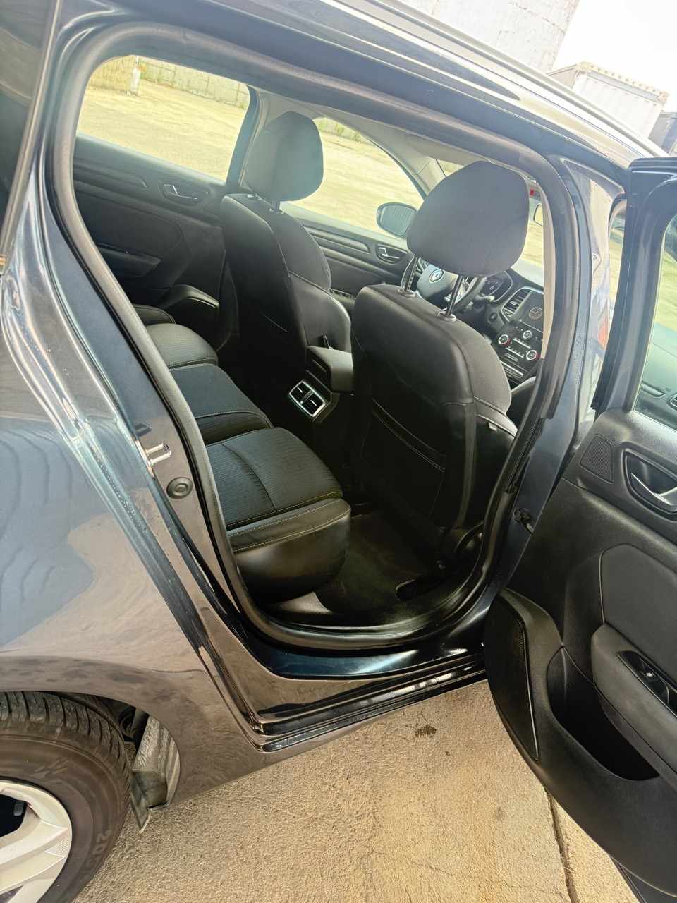 renault-megane-1-5-dci-2018-diesel-1461cc