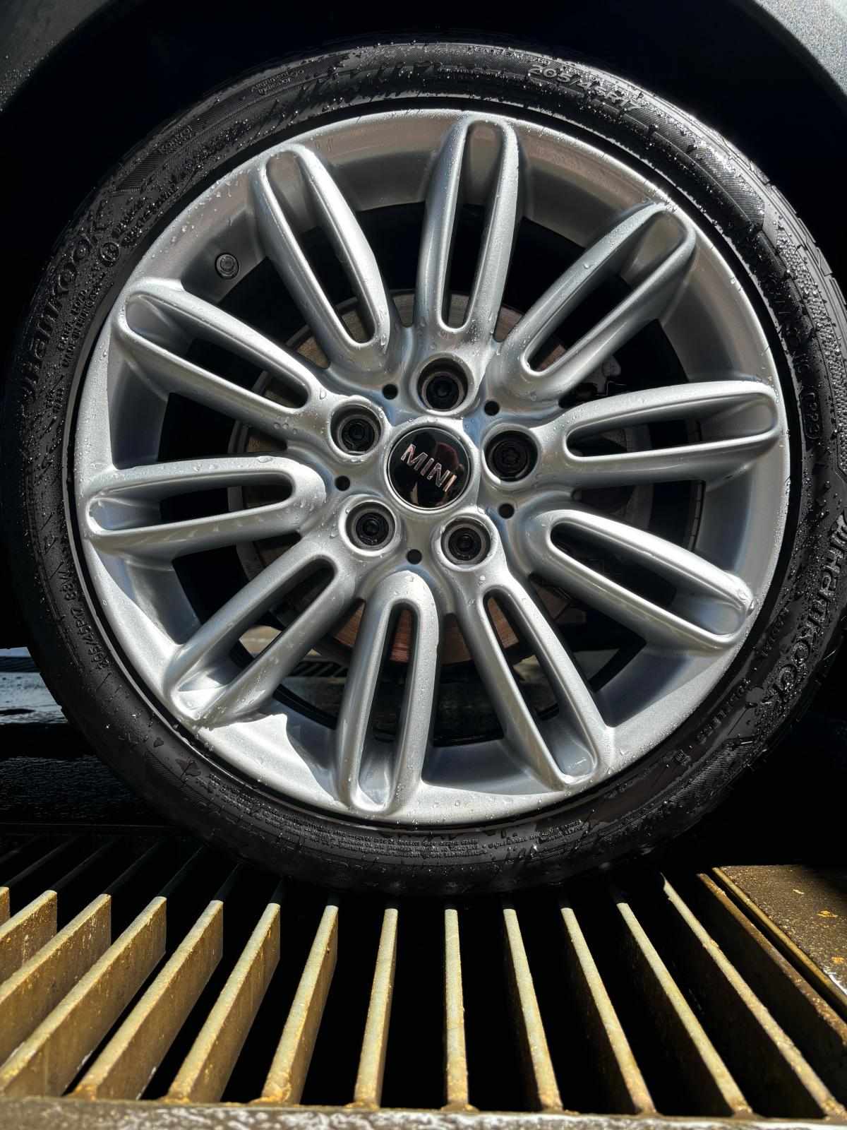 mini-hatch-1-5-2022-gasolina-1499cc