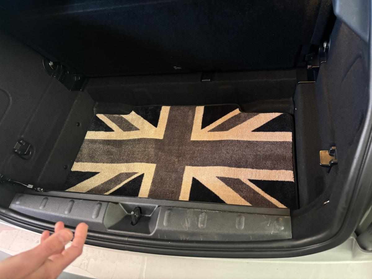 mini-hatch-1-5-2022-gasolina-1499cc