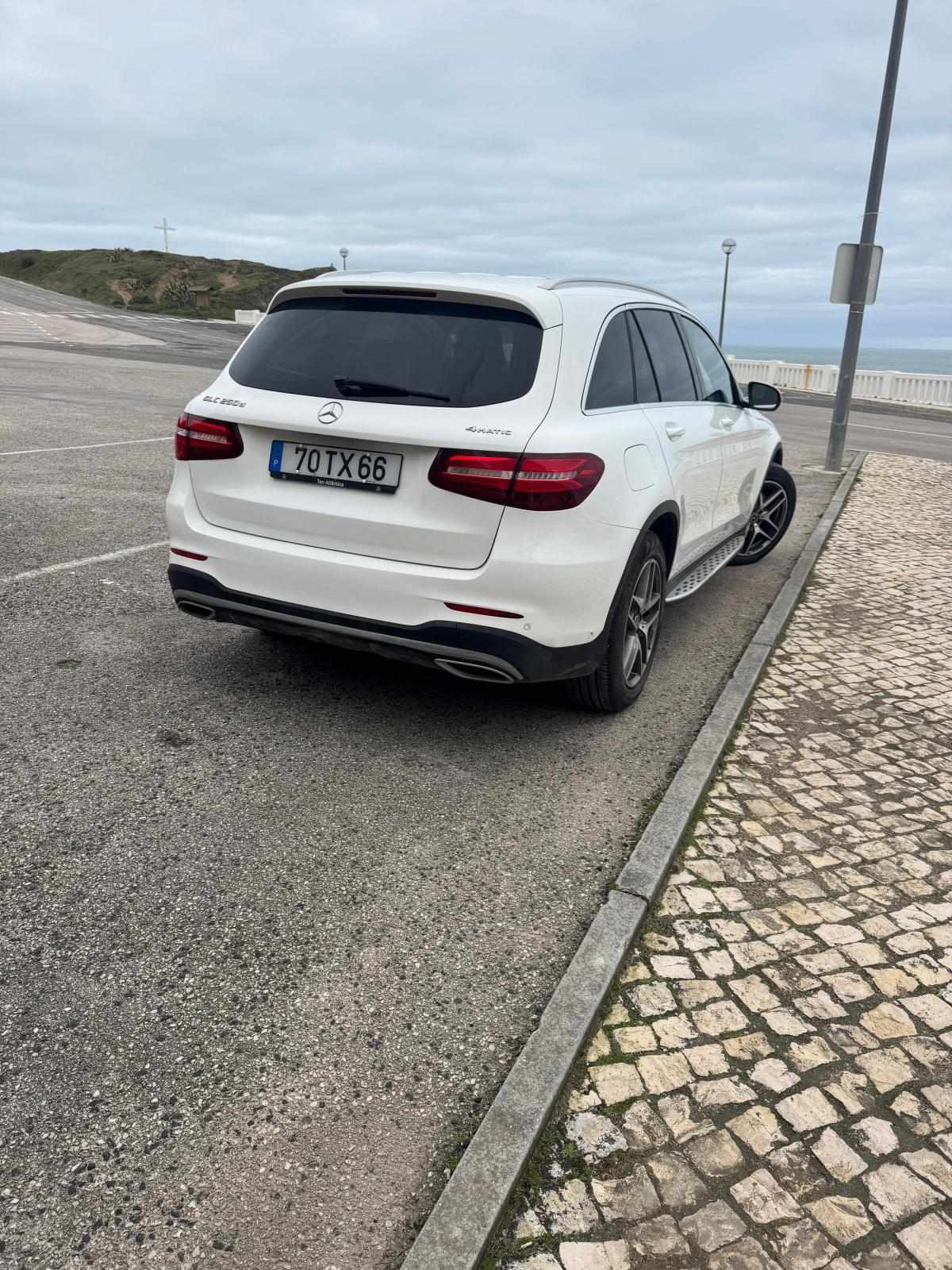 mercedes-benz-glc-250-d-4matic-2017-diesel-2143cc