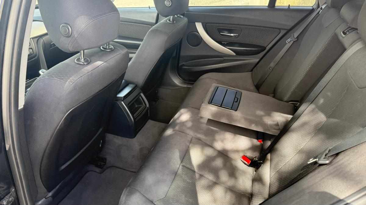 bmw-serie-3-320d-xdrive-2014-diesel-1995cc