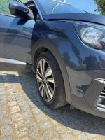 peugeot-5008-1-6-bluehdi-2017-diesel-1560cc