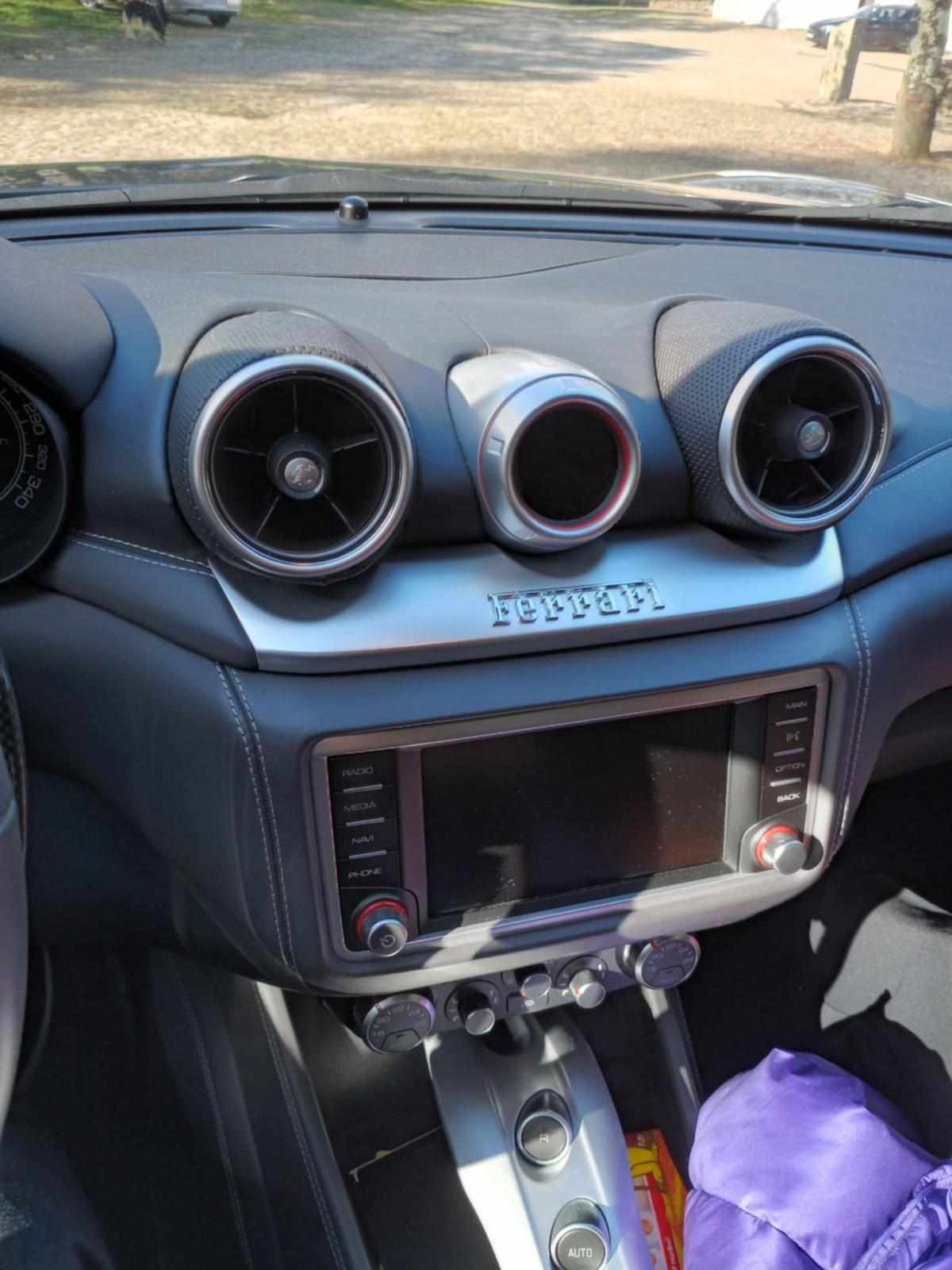 ferrari-california-3-9-v8-2015-gasolina-3855cc