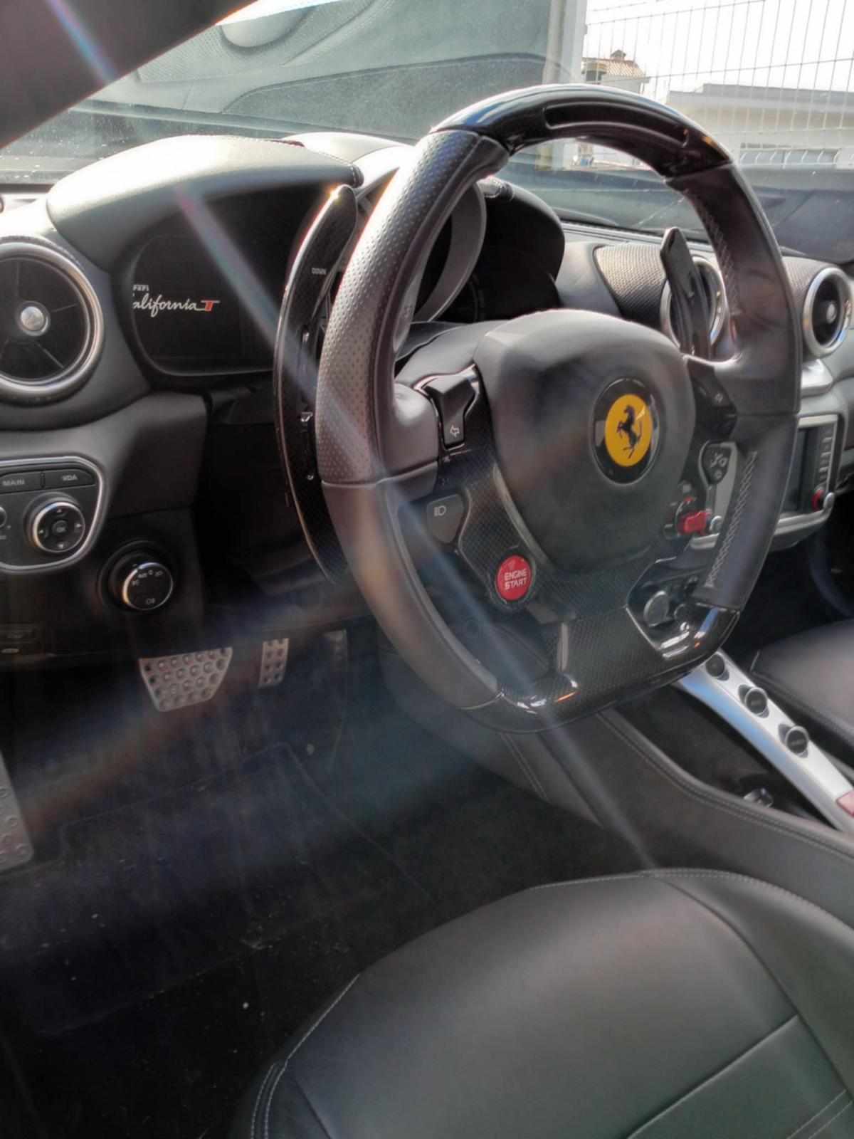 ferrari-california-3-9-v8-2015-gasolina-3855cc
