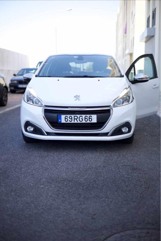 peugeot-208-1-6-bluehdi-2016-diesel-1560cc