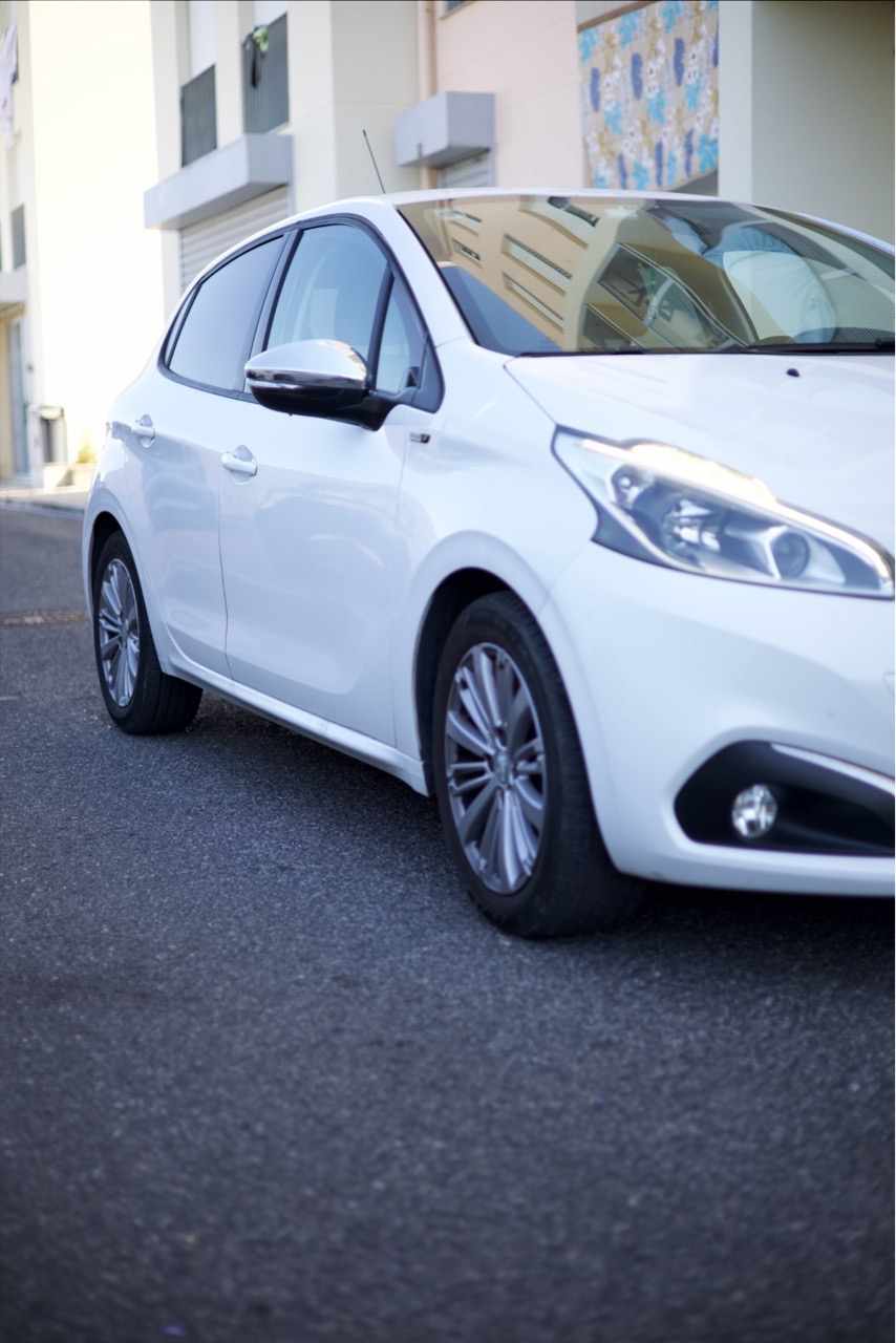 peugeot-208-1-6-bluehdi-2016-diesel-1560cc