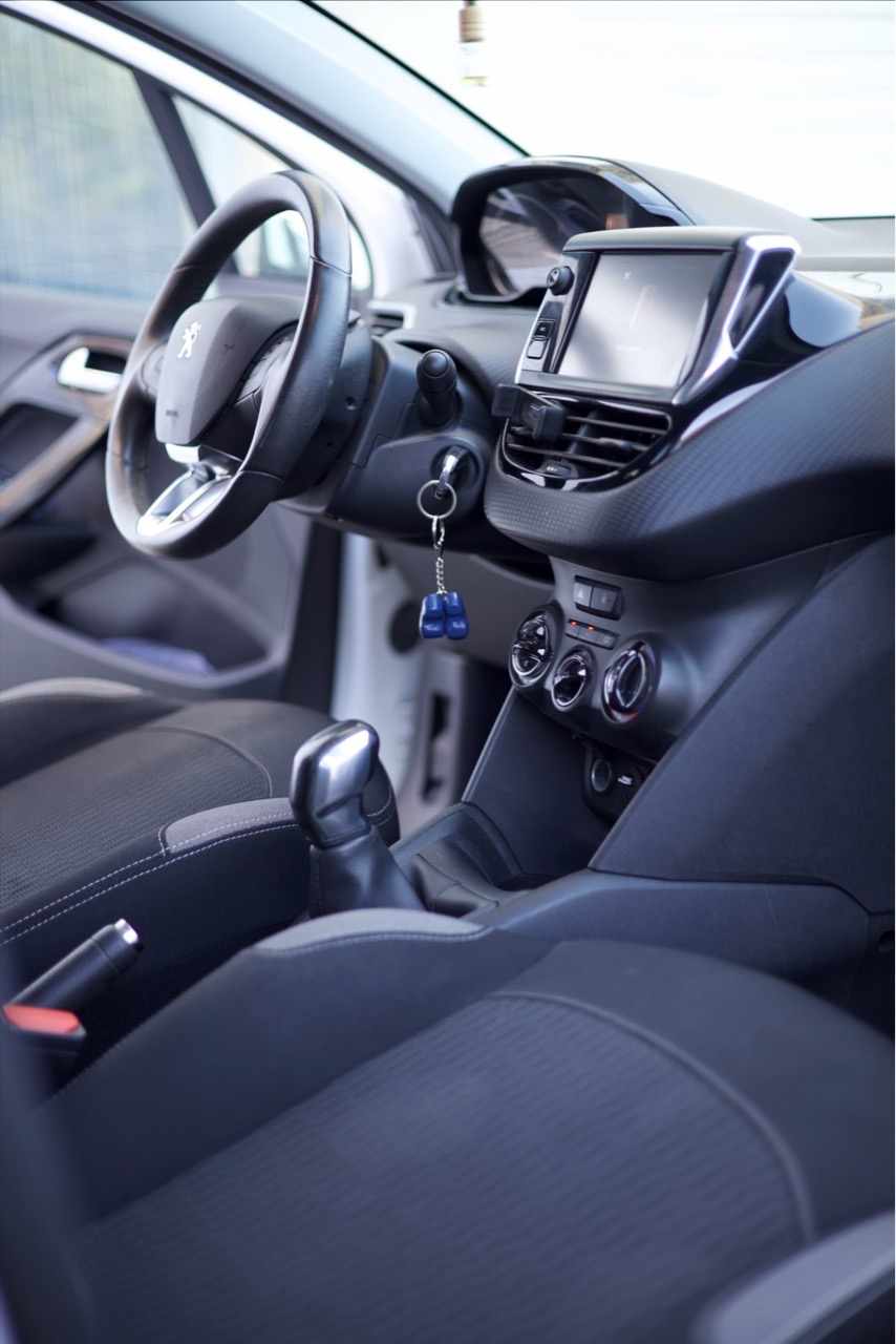 peugeot-208-1-6-bluehdi-2016-diesel-1560cc