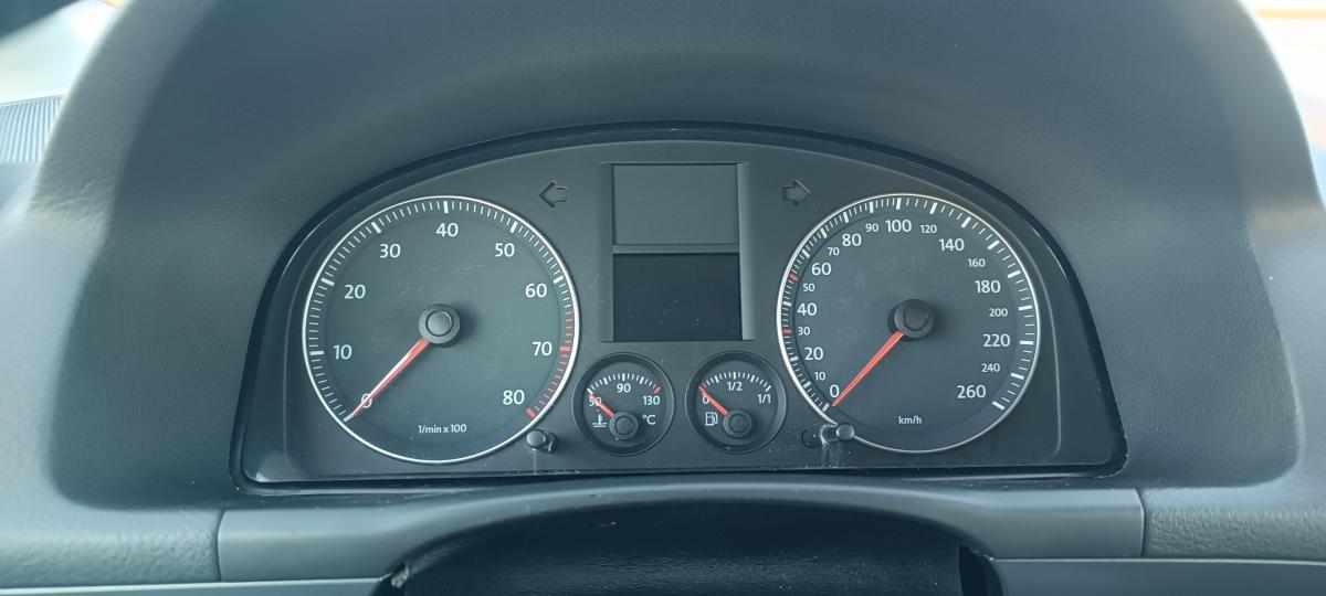 volkswagen-touran-1-4-140cv-2006-gasolina-1390cc