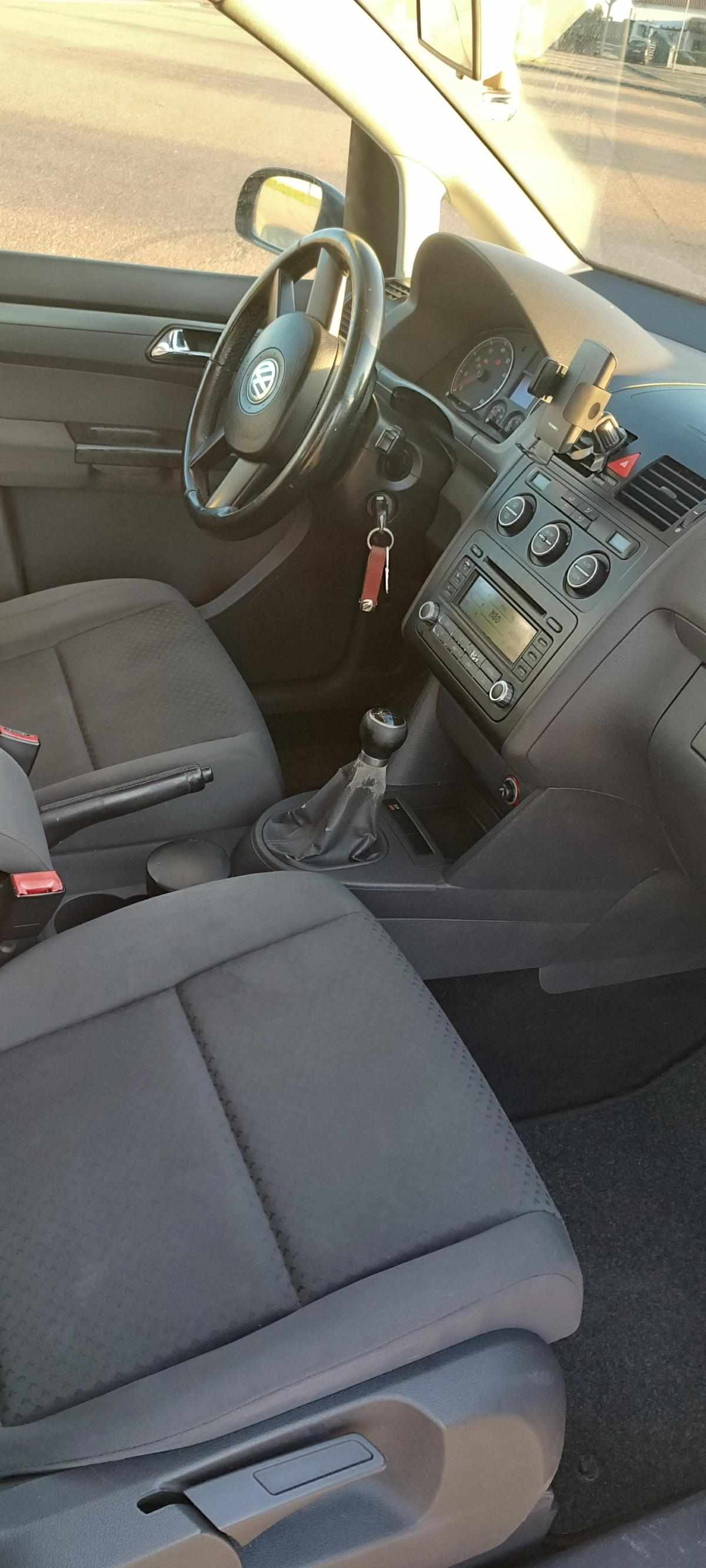 volkswagen-touran-1-4-140cv-2006-gasolina-1390cc