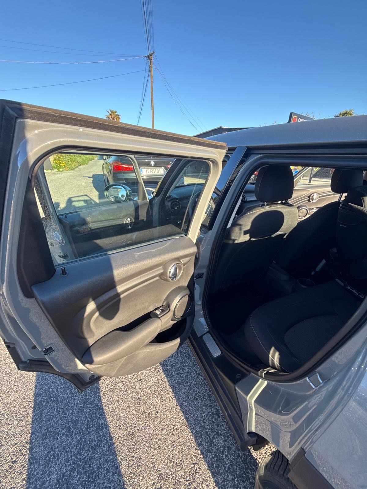 mini-hatch-1-5-2018-gasolina-1499cc