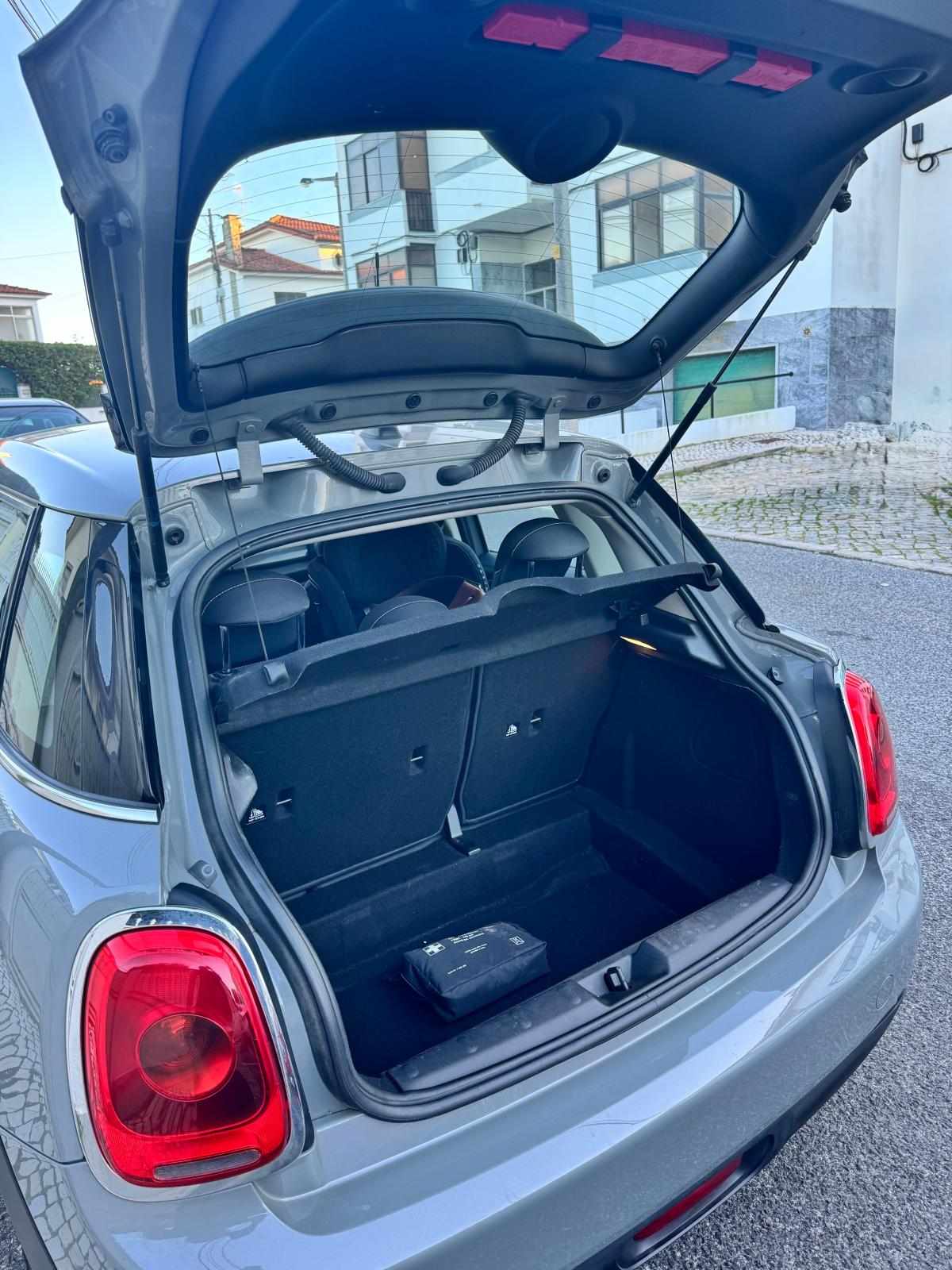 mini-hatch-1-5-2018-gasolina-1499cc