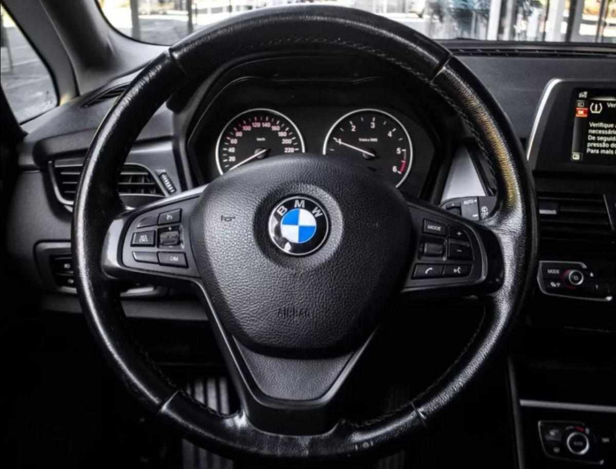 bmw-serie-2-216d-2017-diesel-1496cc