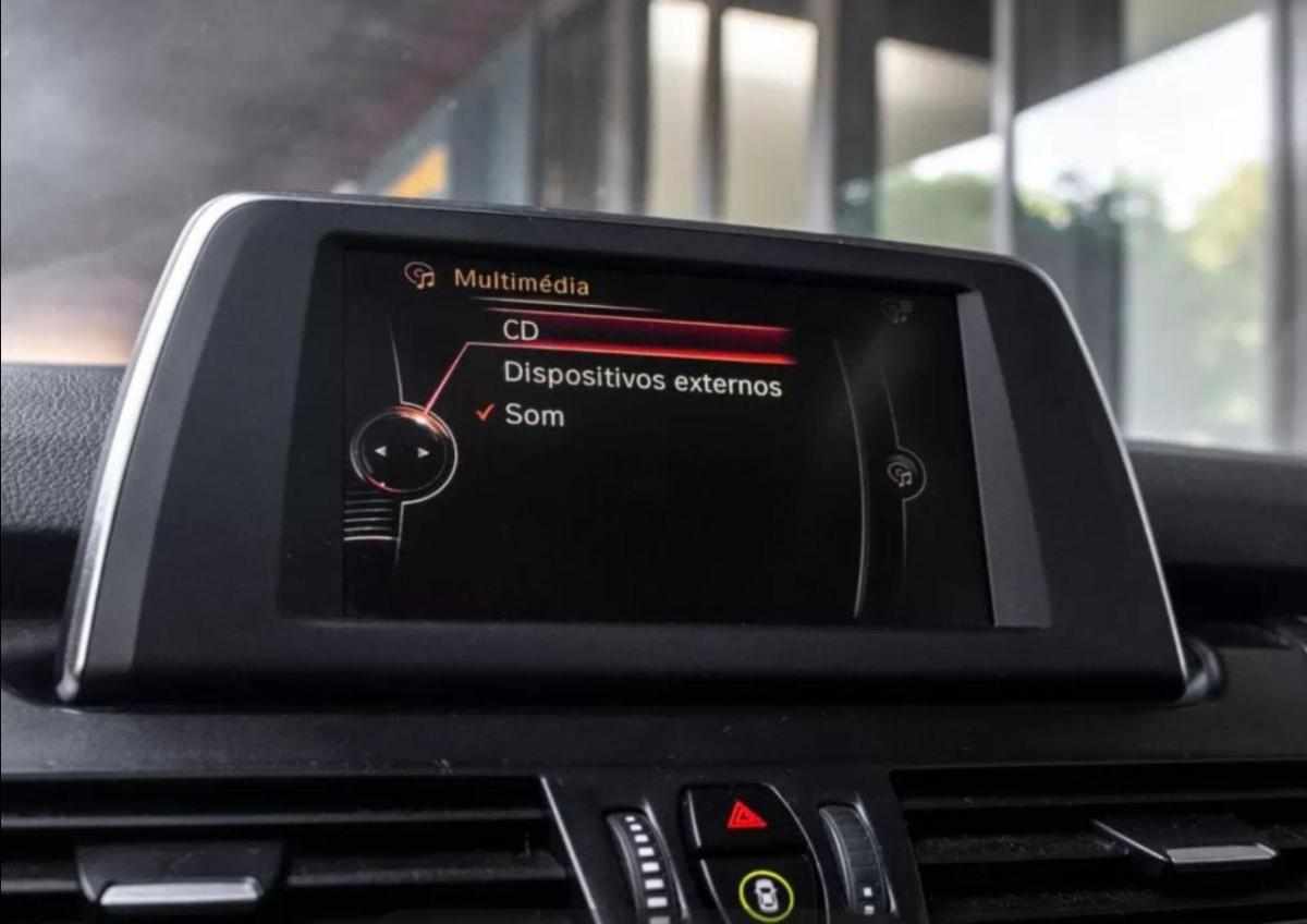bmw-serie-2-216d-2017-diesel-1496cc
