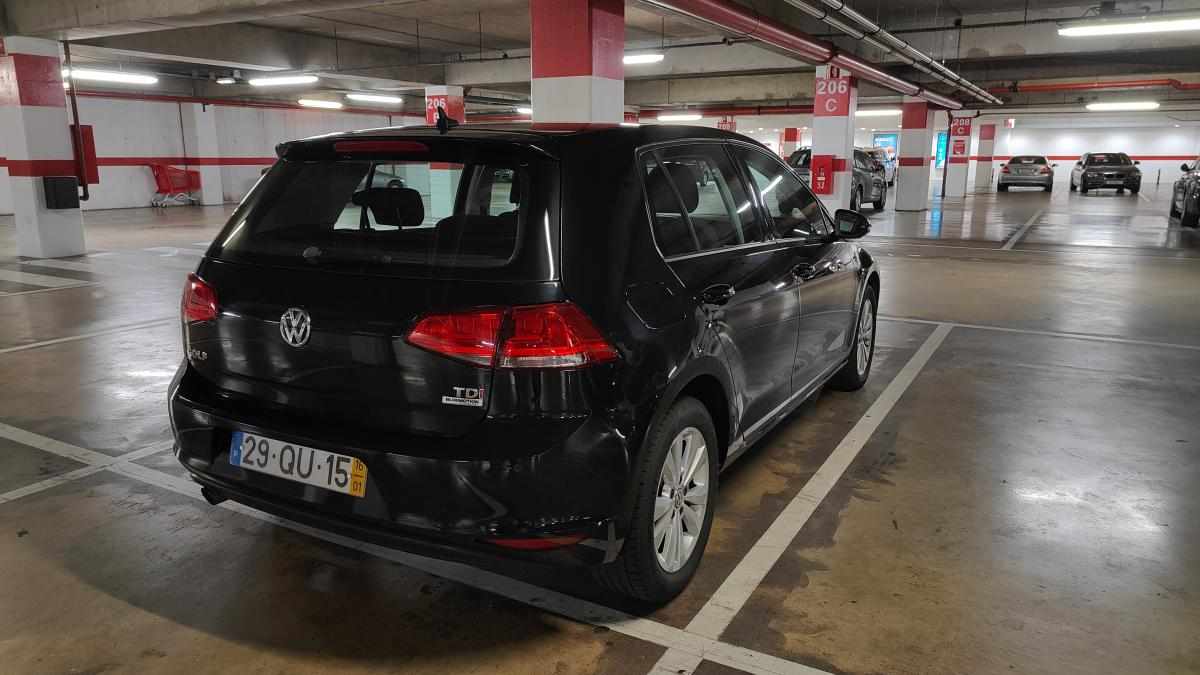 volkswagen-golf-1-6-tdi-bluemotion-2016-diesel-1598cc