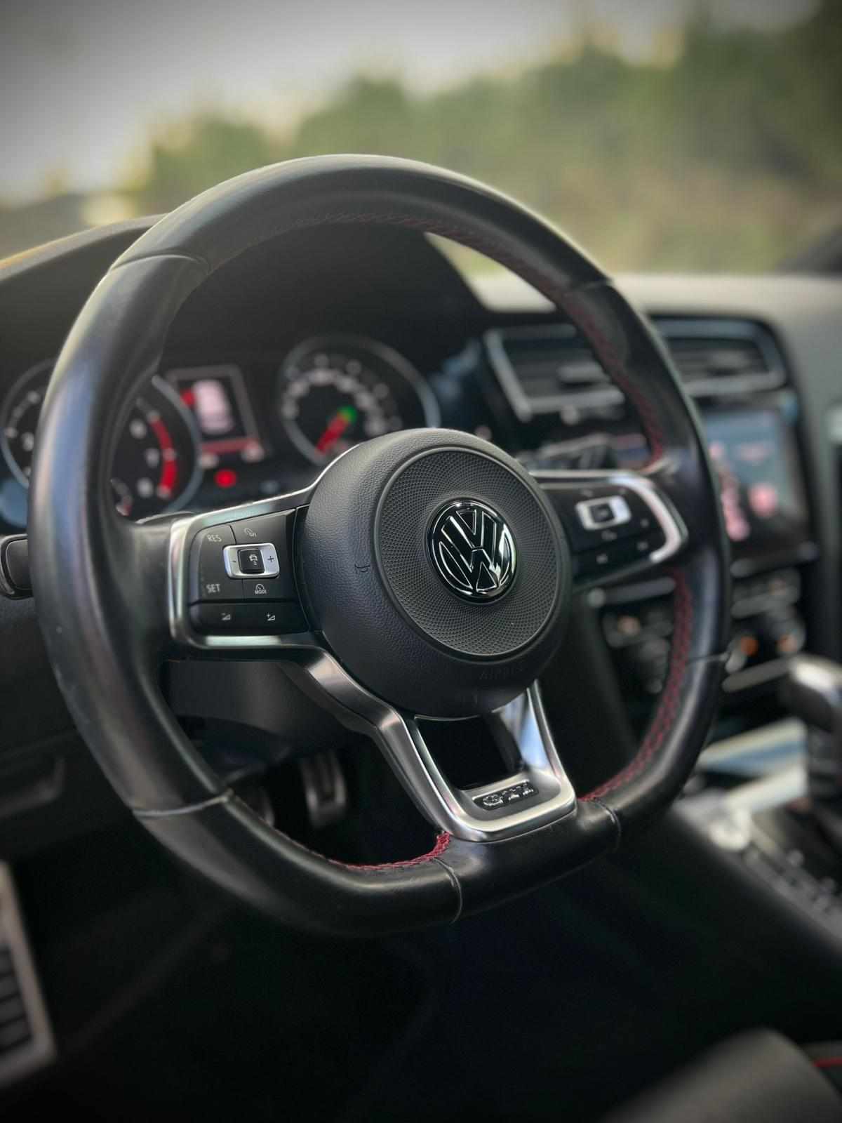 volkswagen-golf-performance-2-0-tsi-2017-gasolina-1984cc