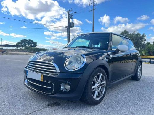 mini-hatch-d-2-0-2011-diesel-1598cc