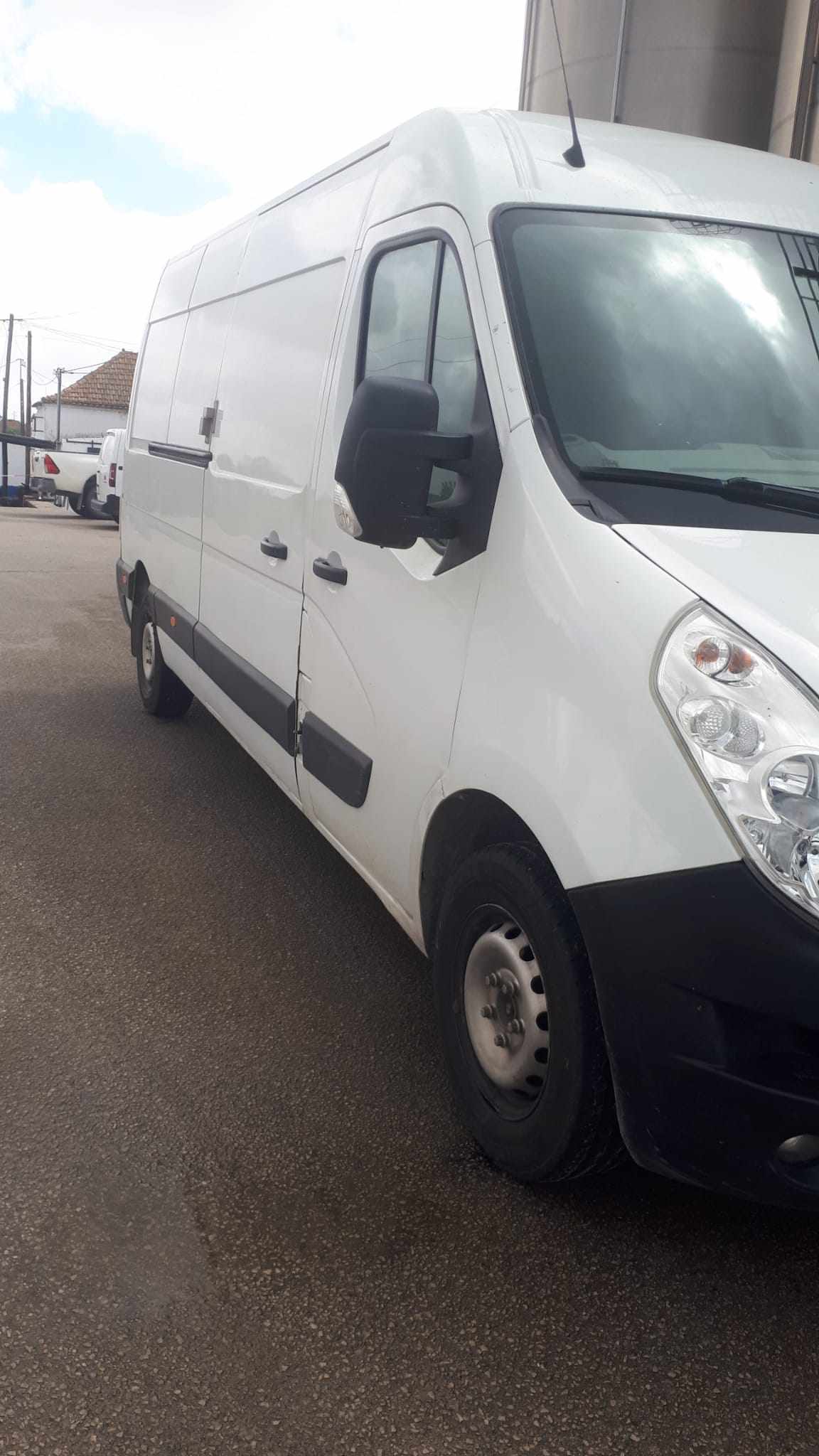 renault-master-2-3-145cv-2017-diesel-2299cc