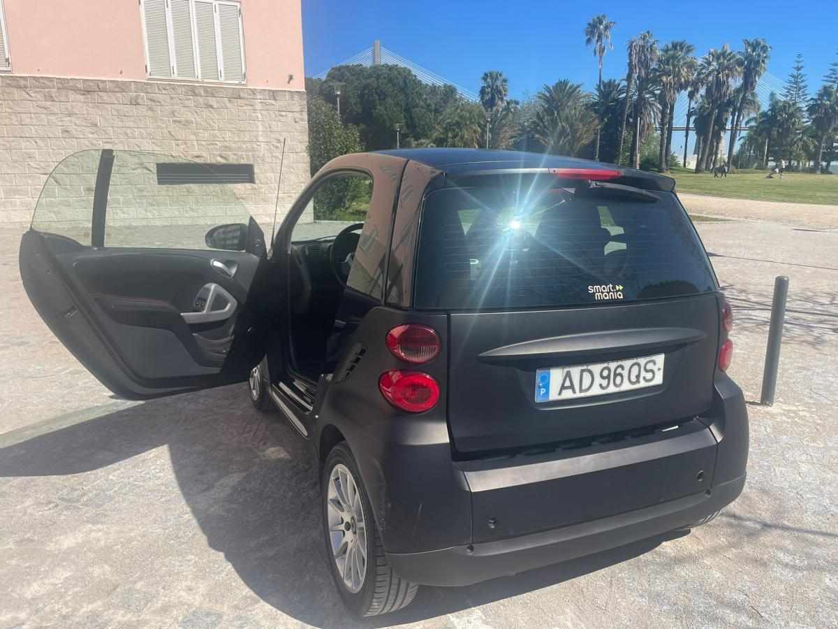 smart-fortwo-0-8-cdi-2011-diesel-799cc