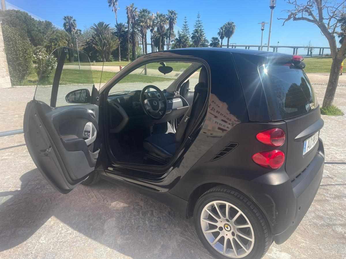 smart-fortwo-0-8-cdi-2011-diesel-799cc