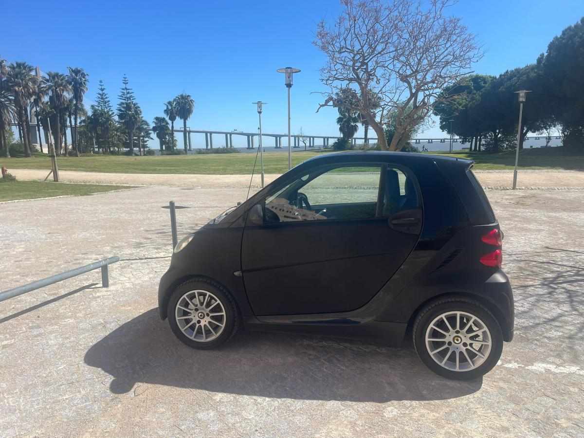 smart-fortwo-0-8-cdi-2011-diesel-799cc