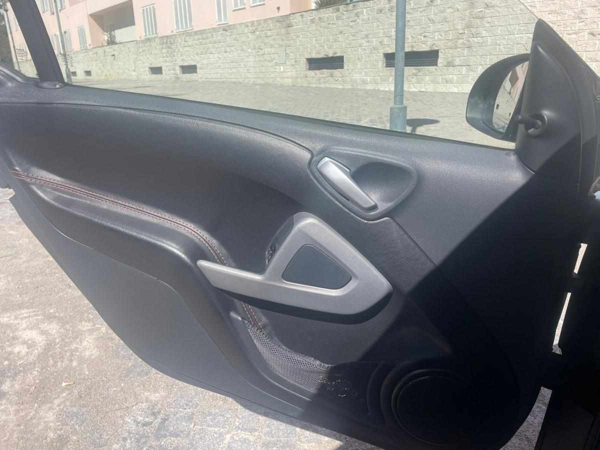 smart-fortwo-0-8-cdi-2011-diesel-799cc