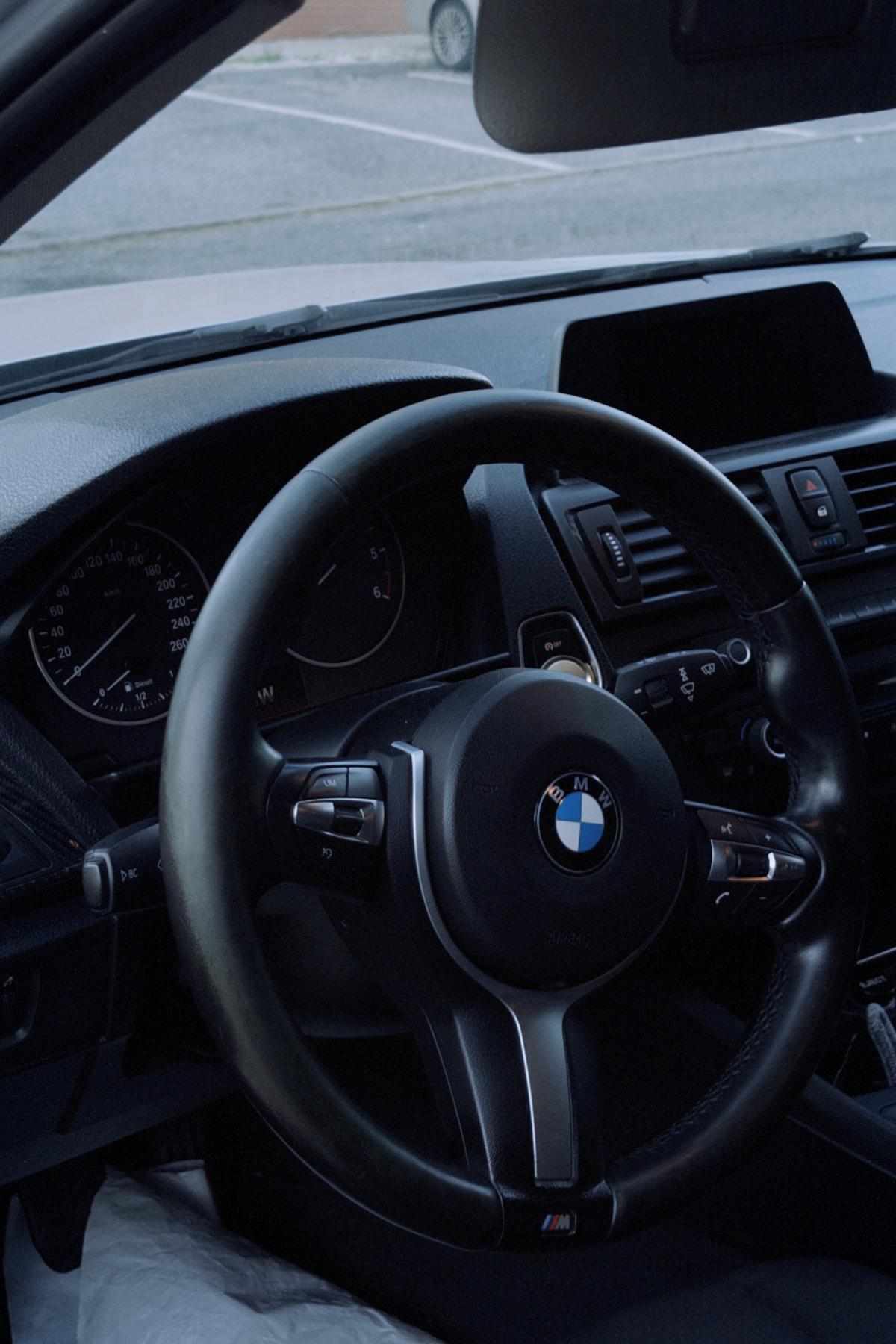 bmw-serie-1-116d-2012-diesel-1598cc
