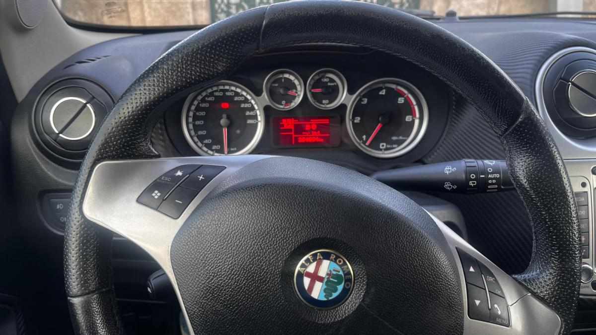 alfa-romeo-mito-1-3-jtdm-16v-2011-diesel-1248cc
