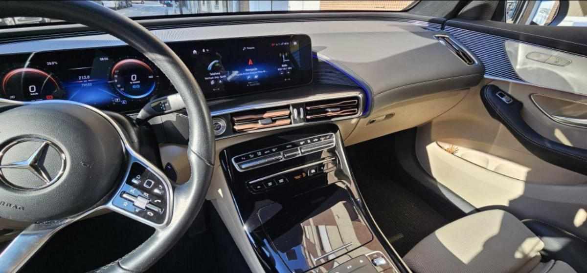 mercedes-benz-eqc-2021-eletrico