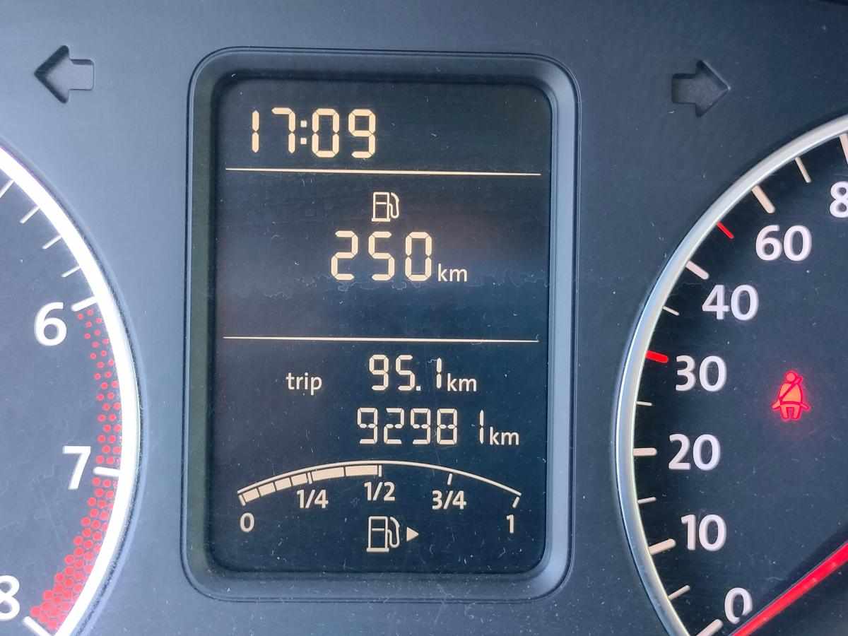 volkswagen-polo-1-2-2011-gasolina-1198cc