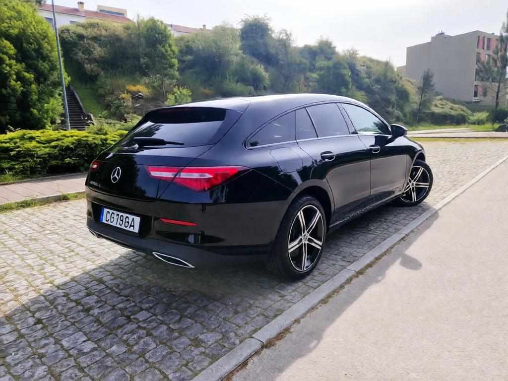 mercedes-benz-cla-250e-2023-gasolina-1332cc