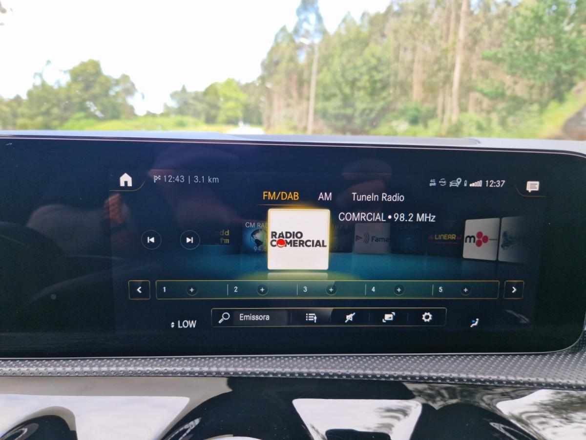 mercedes-benz-cla-250e-2023-gasolina-1332cc