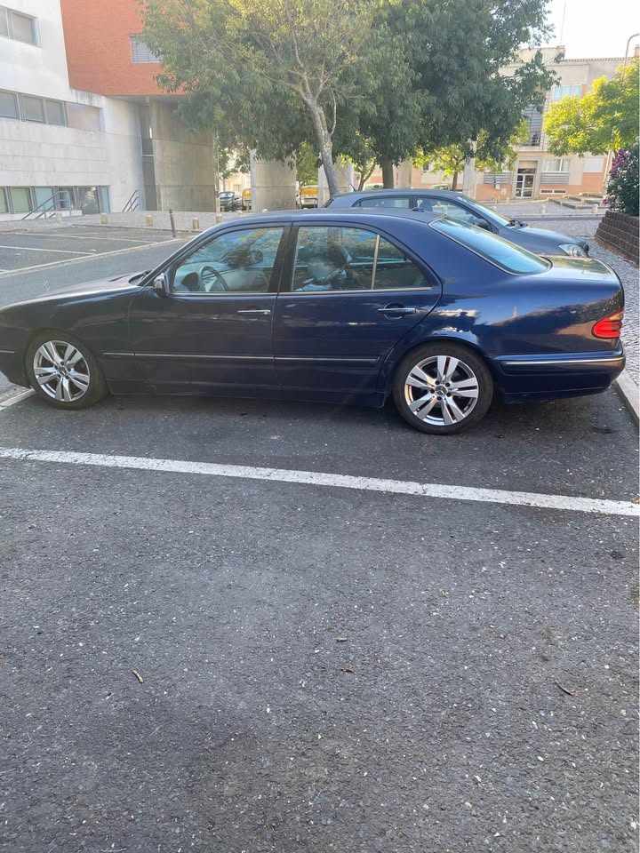 mercedes-benz-classe-e-e-270-cdi-2000-diesel-2685cc