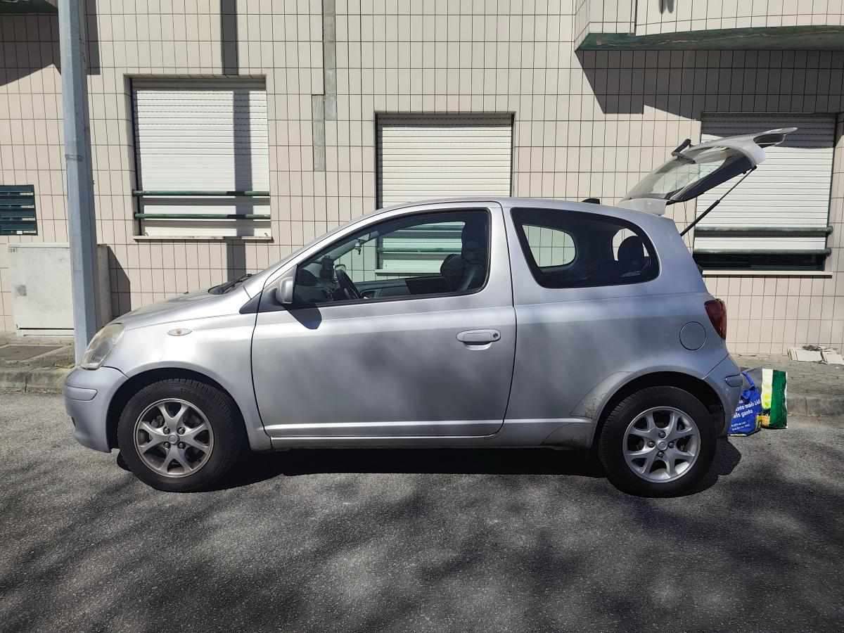toyota-yaris-1-0-vvt-i-2003-gasolina-998cc