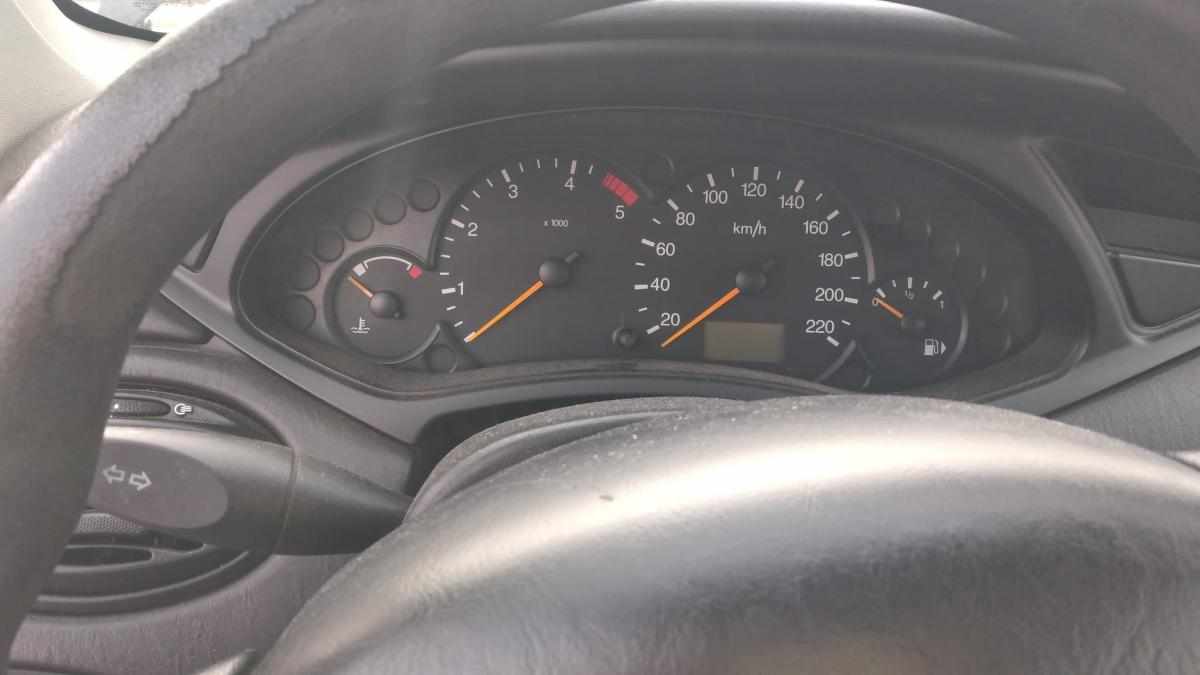 ford-focus-1-8-116cv-2004-diesel-1753cc