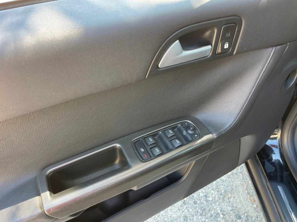volvo-v50-1-6-drive-2011-diesel-1560cc