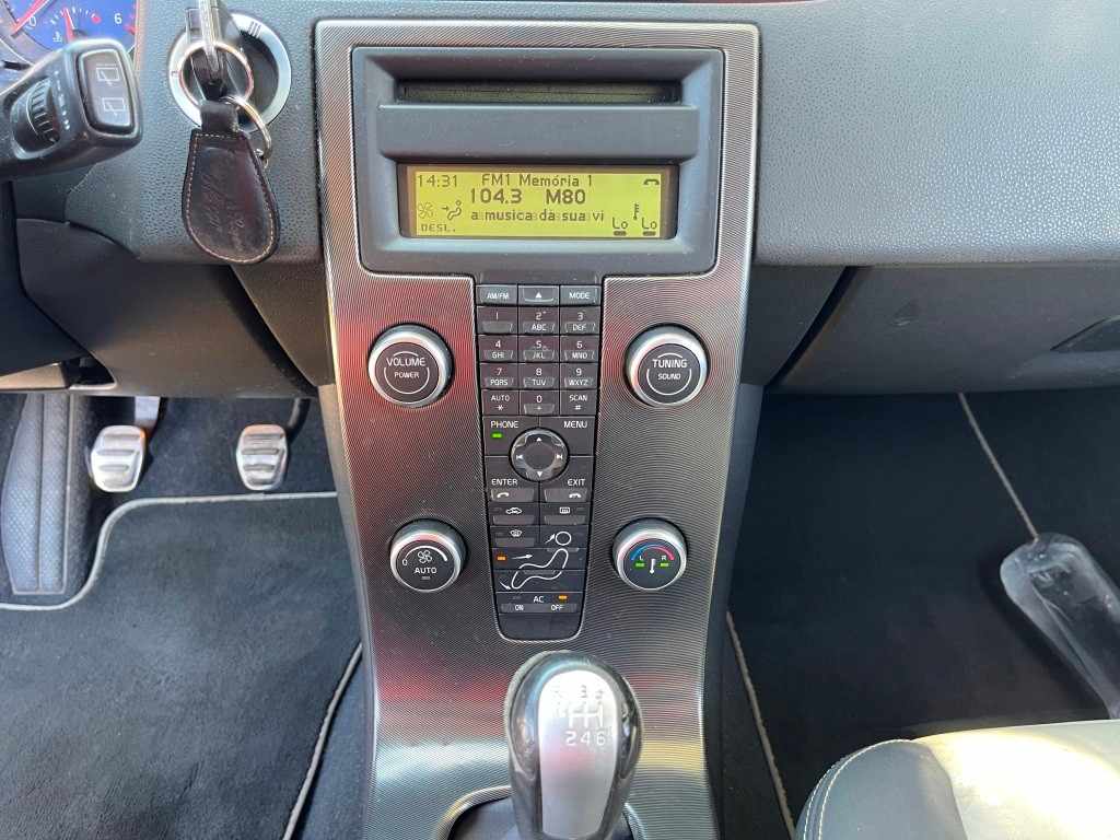 volvo-v50-1-6-drive-2011-diesel-1560cc