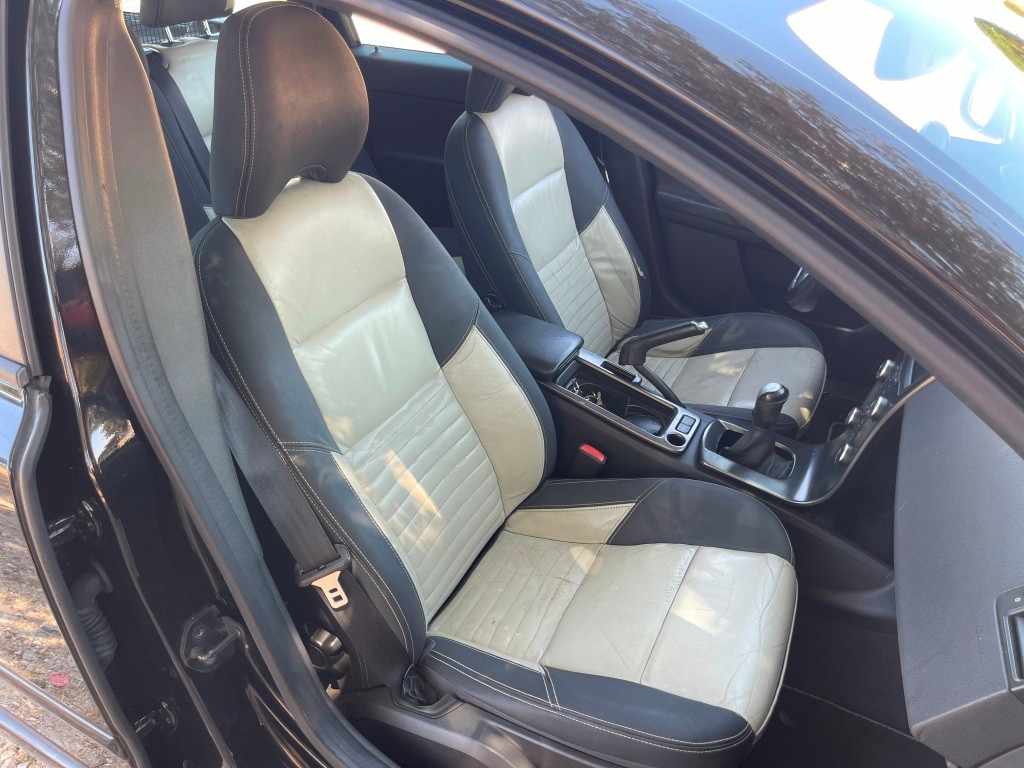 volvo-v50-1-6-drive-2011-diesel-1560cc