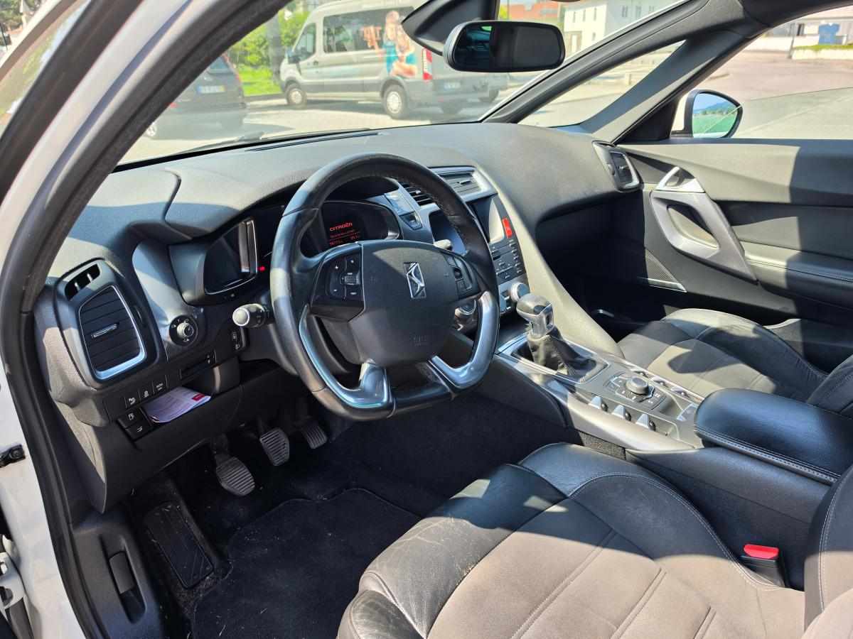 citroen-ds5-1-6-bluehdi-2014-diesel-1560cc