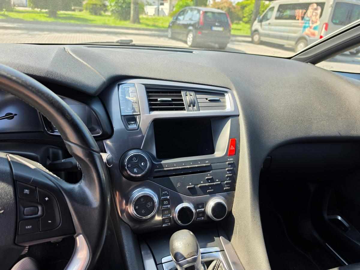 citroen-ds5-1-6-bluehdi-2014-diesel-1560cc