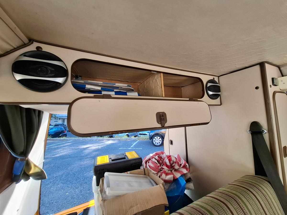 volkswagen-transporter-1-6-td-1984-diesel-1588cc