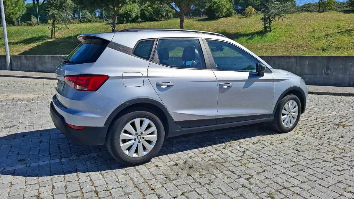 seat-arona-1-0-tsi-2021-gasolina-999cc