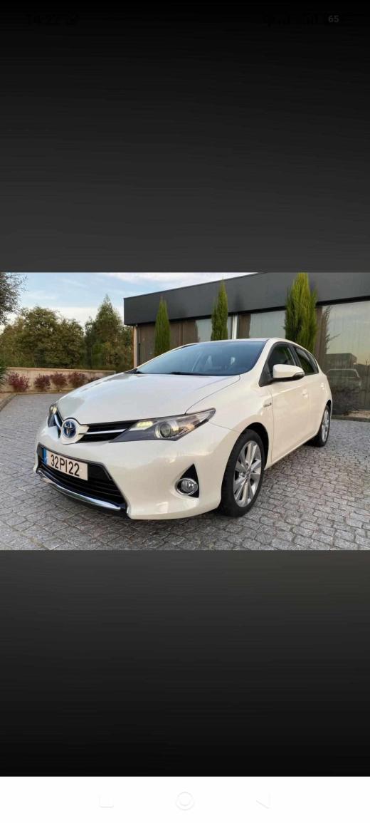 toyota-auris-1-8hsd-2014-hibrido-1800cc